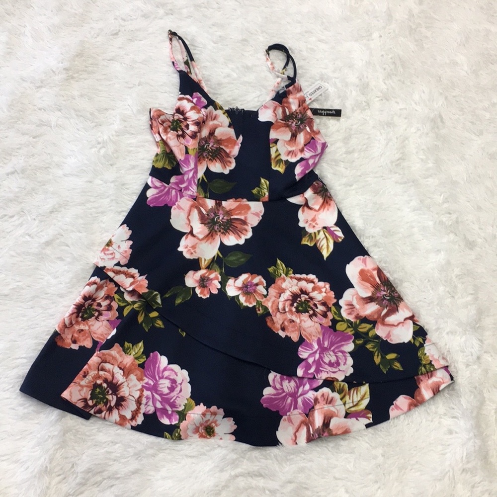 ⚡️SALE⚡️NWT Speechless floral tiered navy blue dress